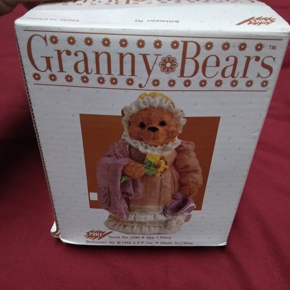 Vintage 1992 Granny Bears figurine - Picture 3 of 16